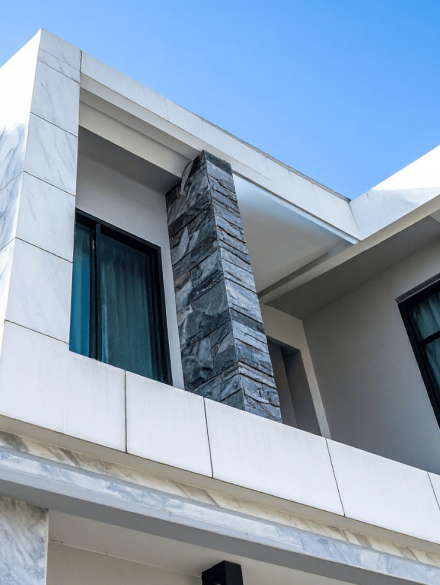 Blue White Simple Modern New Product Promotion Instagram Post (1700 x 1000 بيكسل) (720 x 920 بيكسل) (4360 x 2530 بيكسل) (1400 x 987 بيكسل) (2)