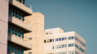 Blue White Simple Modern New Product Promotion Instagram Post (1700 x 1000 بيكسل) (720 x 920 بيكسل) (4360 x 2530 بيكسل) (1400 x 987 بيكسل)